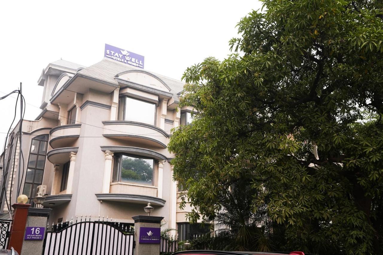 Stay Well Hotels & Homes Gurgaon Buitenkant foto