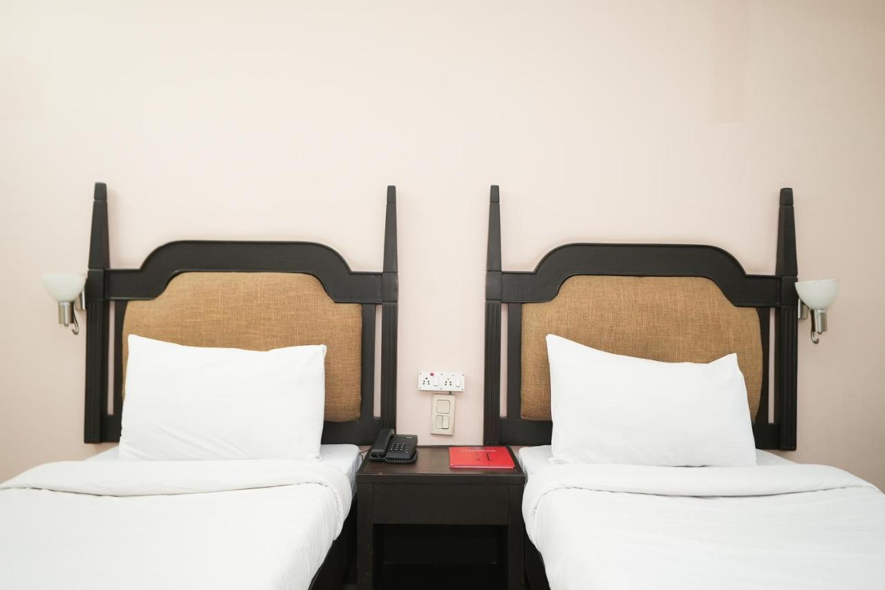 Stay Well Hotels & Homes Gurgaon Buitenkant foto